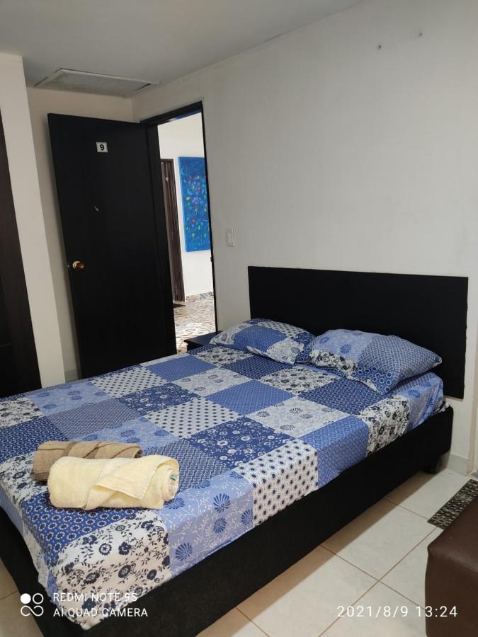 Home To Go Hostal Apartamentos Cali Exterior foto