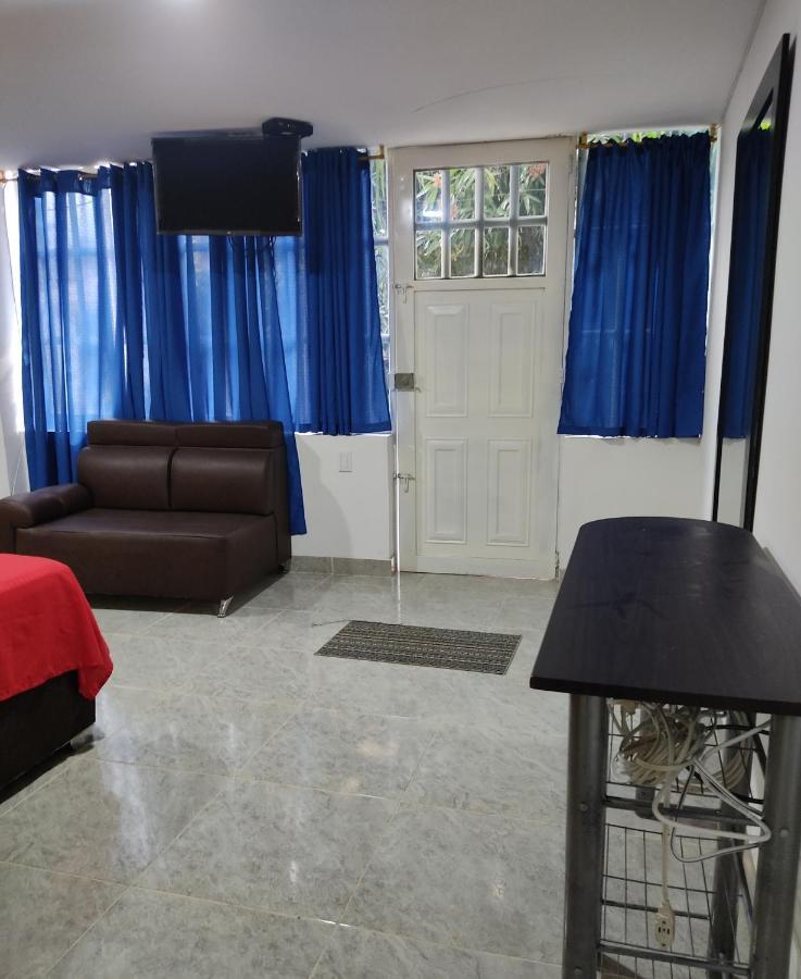 Home To Go Hostal Apartamentos Cali Exterior foto