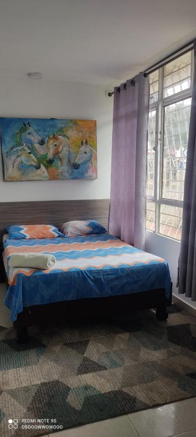 Home To Go Hostal Apartamentos Cali Exterior foto